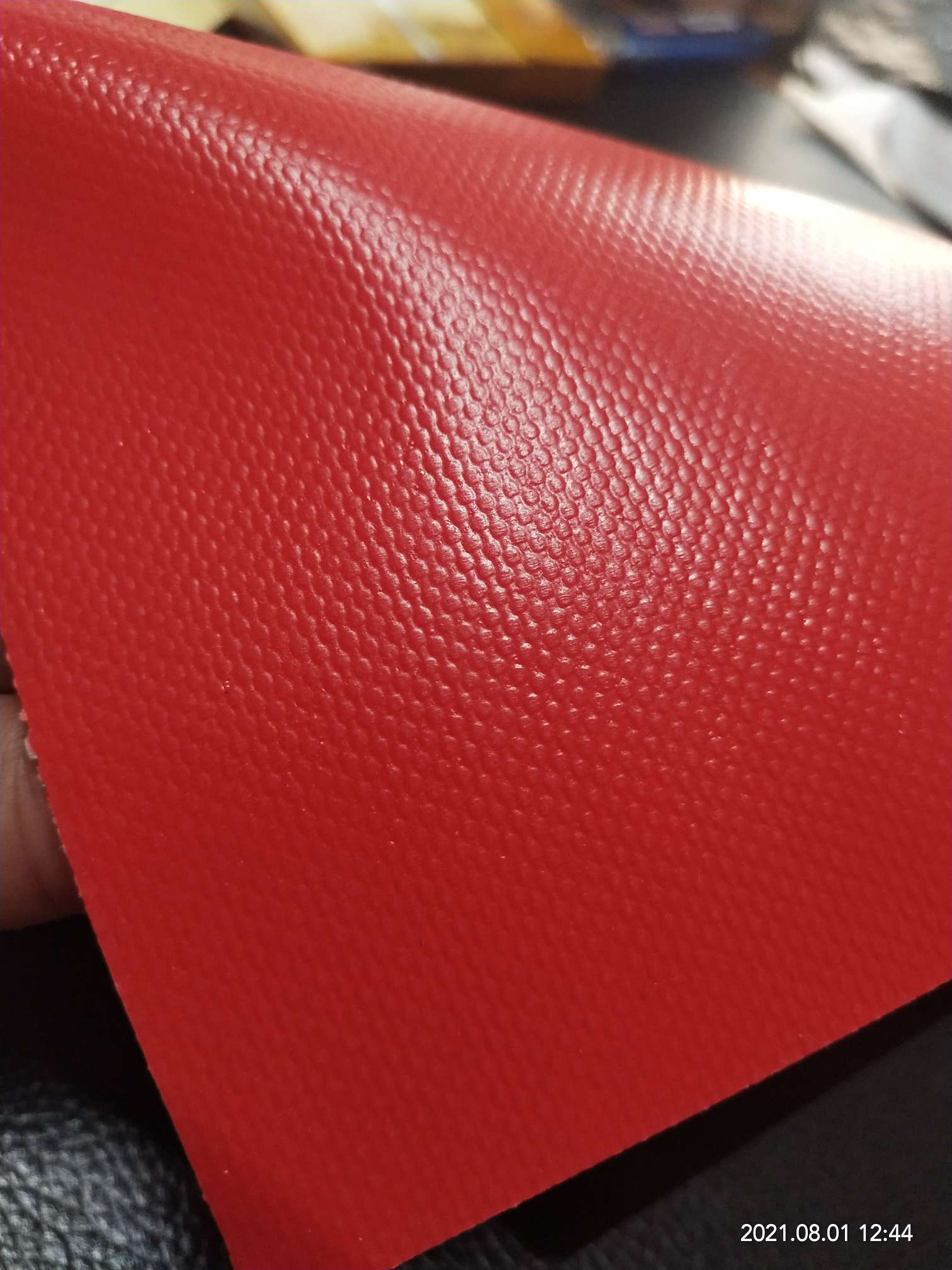 High-quality glossy bright red PVC mesh fabric for luggage, various gymnastic MATS, and special fabrics for luggage bags detail image 5