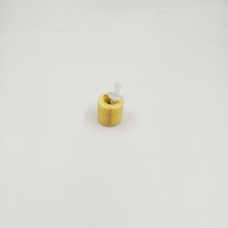 Oil filter 04152-YZZA6 is suitable for Toyota vehicles Application Scenario