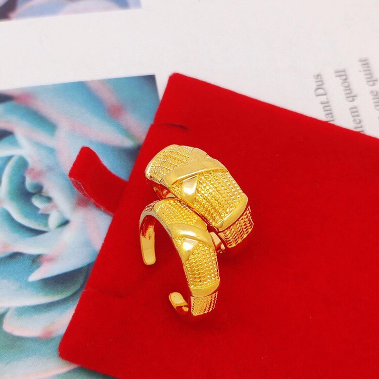 Old Kumen couple ring
