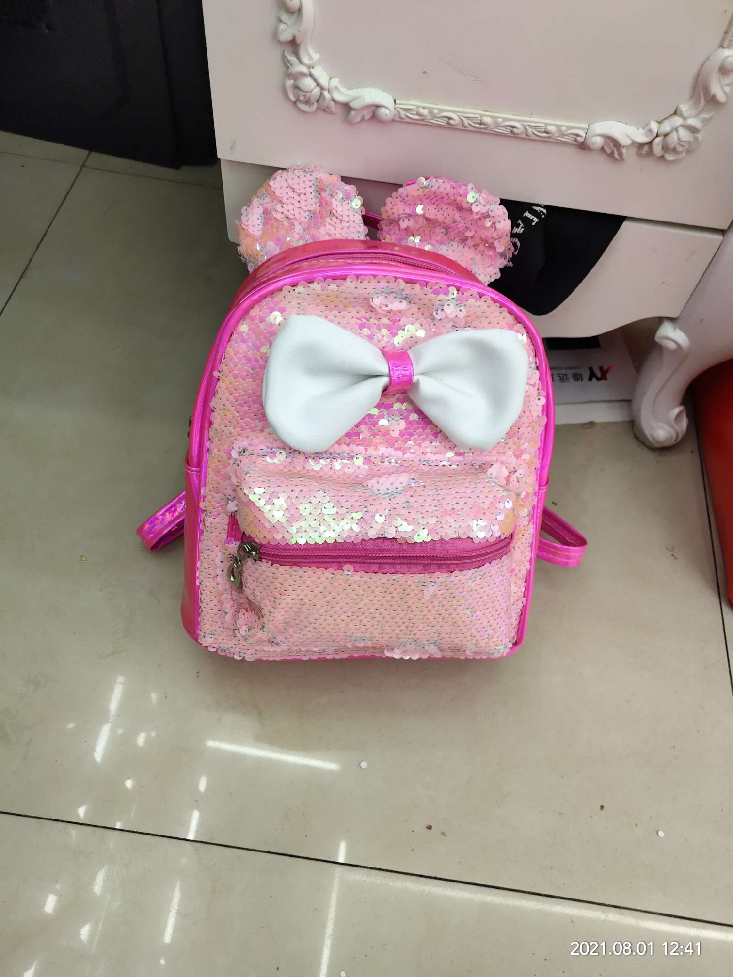 韩版儿童包包女童时尚可爱卡通双肩包女孩公主外出背包详情图4