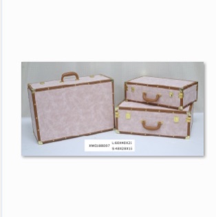 Wooden European-style vintage suitcase Prop Clothing storage box Tidy storage Wooden box Vintage leather suitcase Luggage box