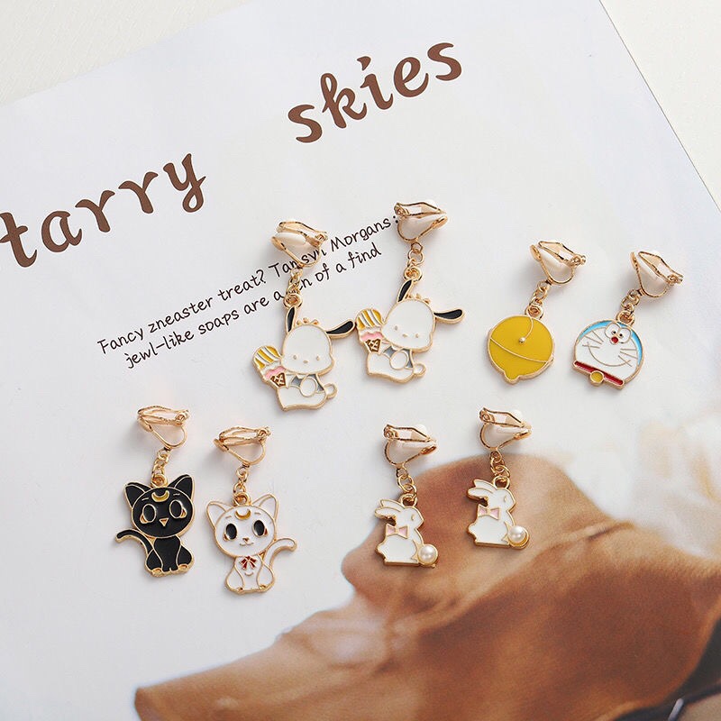 Stud earrings H36 full figure