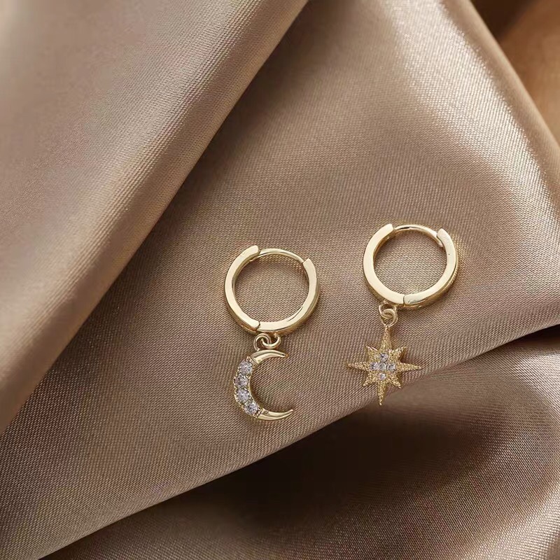 Summer niche design small fresh delicate star moon earrings