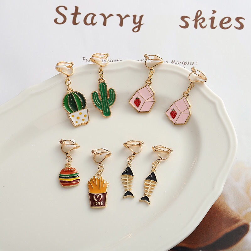 Stud earrings H34 full figure