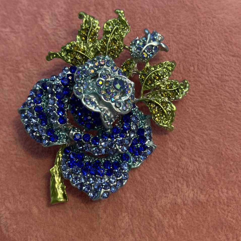 Blue Camellia Crystal Brooch Corsage Everything up top fashion trend Luxury accessories 10