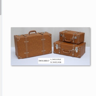Vintage leather wood European vintage suitcase Prop Clothes storage box Tidy storage Wooden box Vintage leather suitcase suitcase