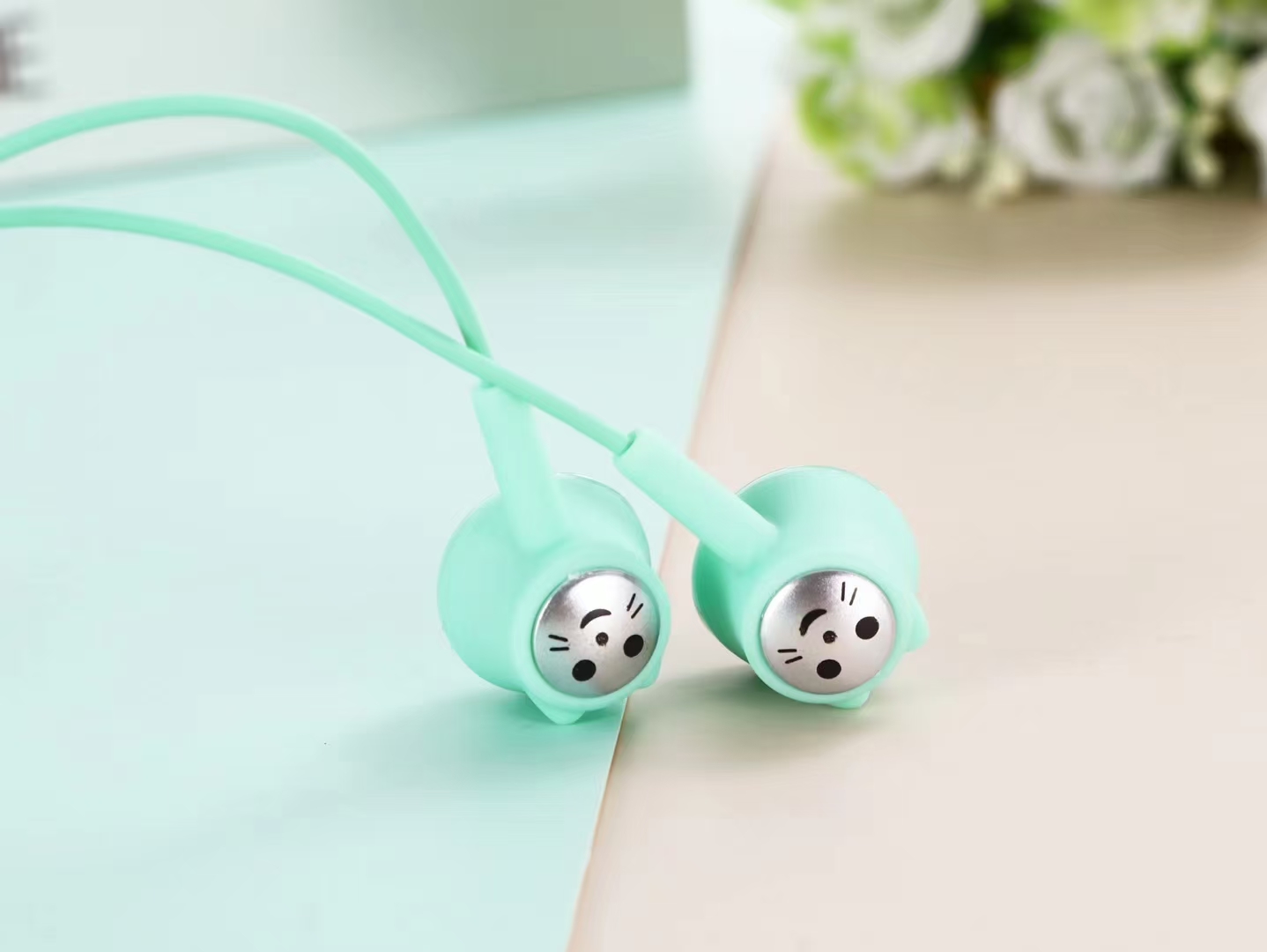 Guangdong Sogo Headphones Cartoon DY-08, earplugs, earphone labels, mobile phone headphones Item Picture