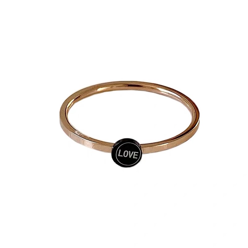 Korean unique mother-daughter trend simple and niche design ring Application Scenario
