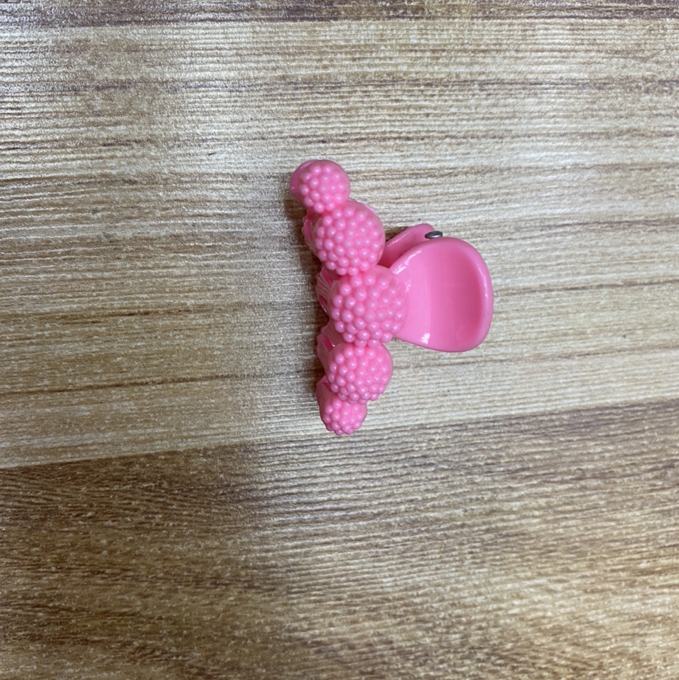 590