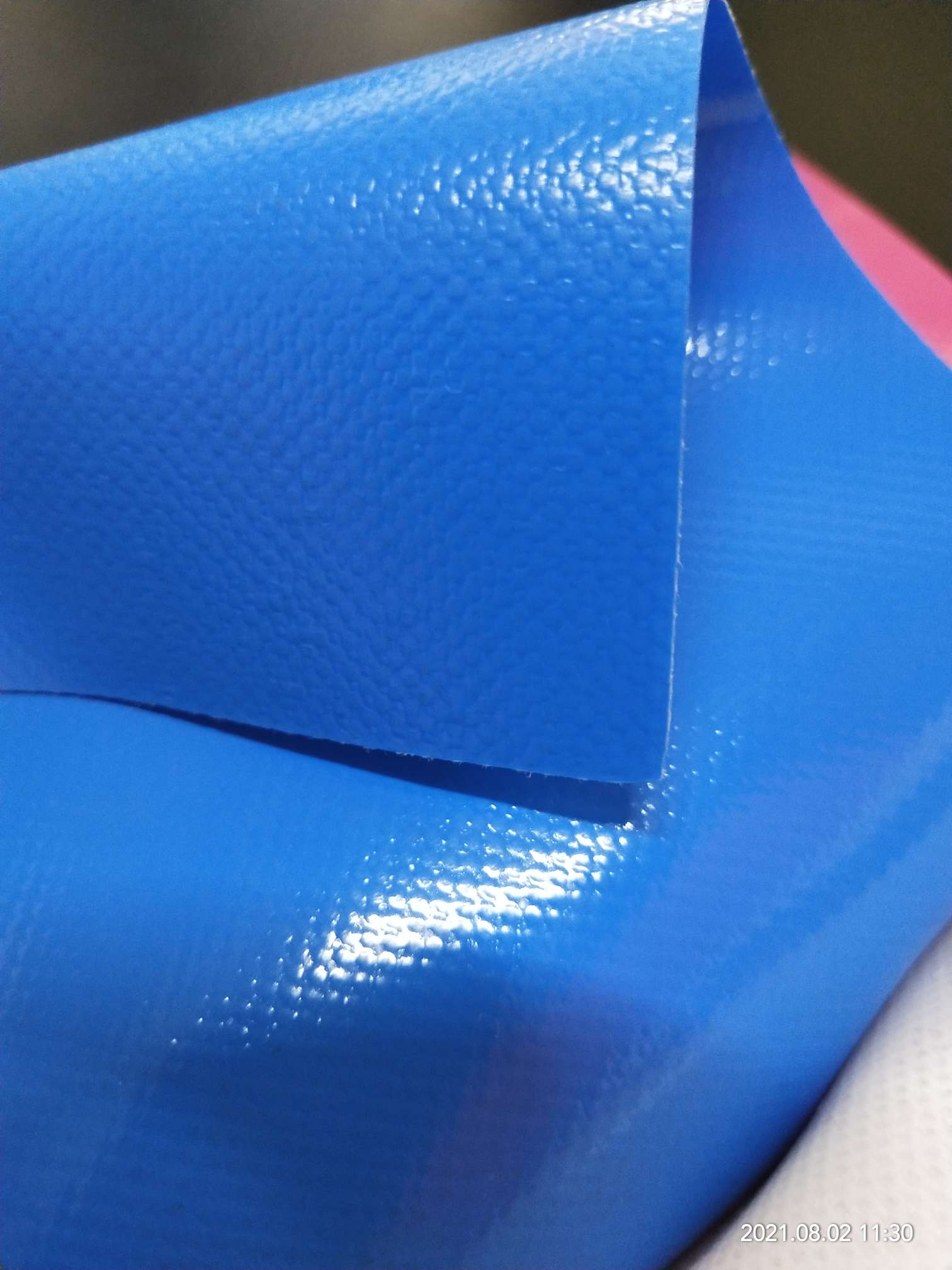 Alta calidad brillante azul claro PVC clip tela de malla tela de equipaje todo tipo de alfombras de gimnasia todo tipo de bolsas tejido especial Application Scenario