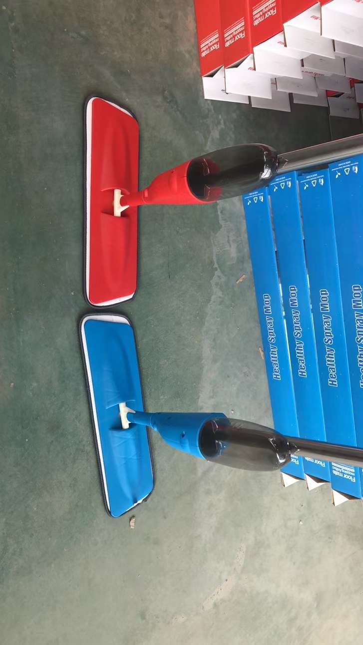Water Spray Flat Lazy Mop Dry And Wet Wood Floor Tile Mop Wholesale Hands-Free Water Spray Mop full figure