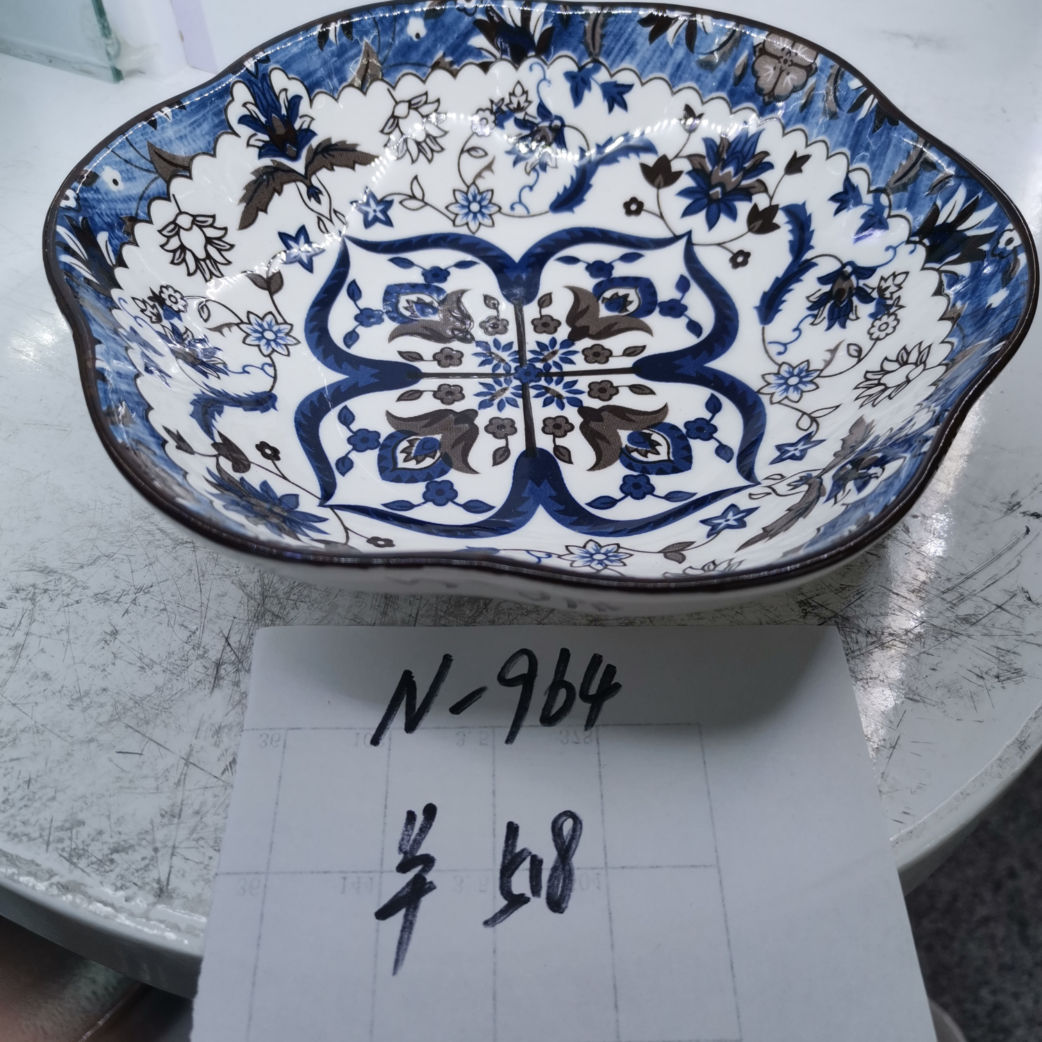 Artistic expression of the number 432