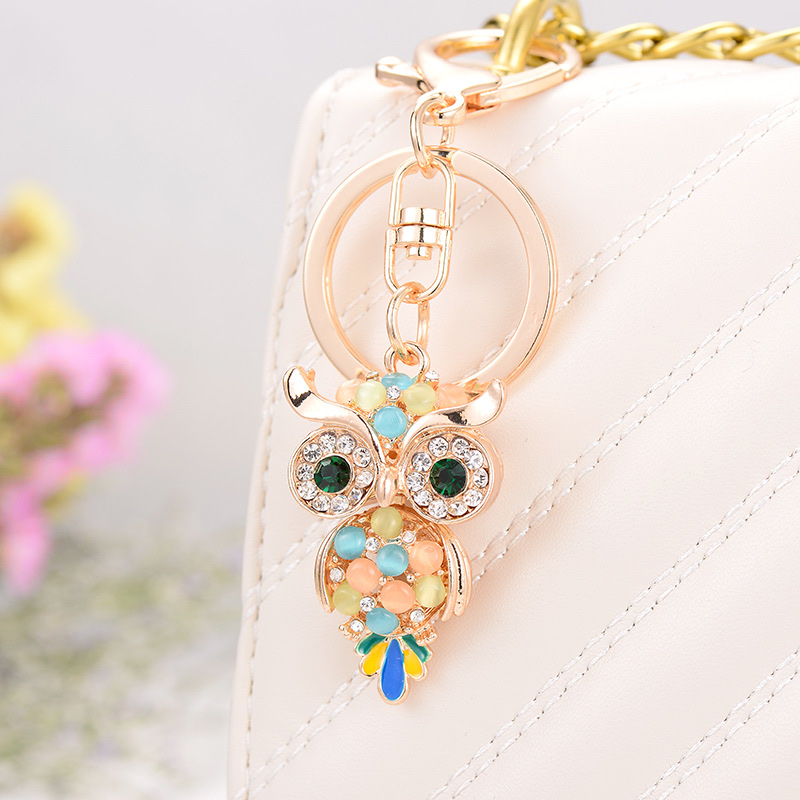 Korean cute owl keychain metal gift pendant as a gift accessory Item Picture