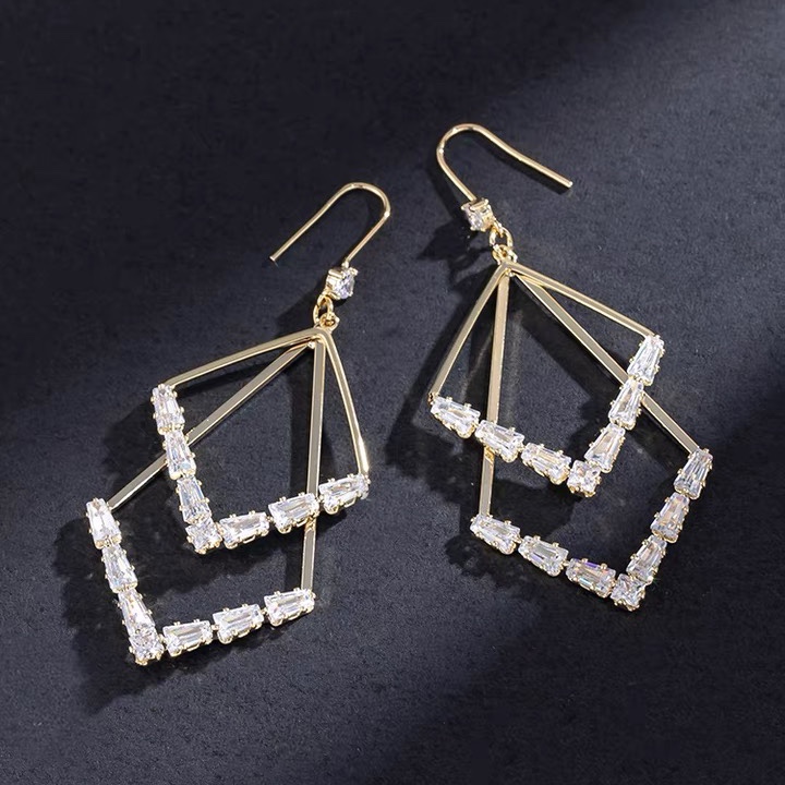 Square square T-shaped zirconium earrings with ear hooks