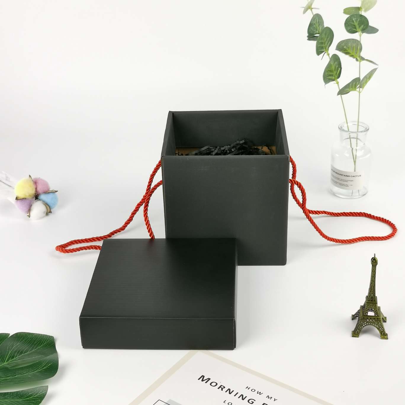 Black square corrugated box, gift box, wedding candy box, snack box, present box, storage box, birthday gift box Application Scenario