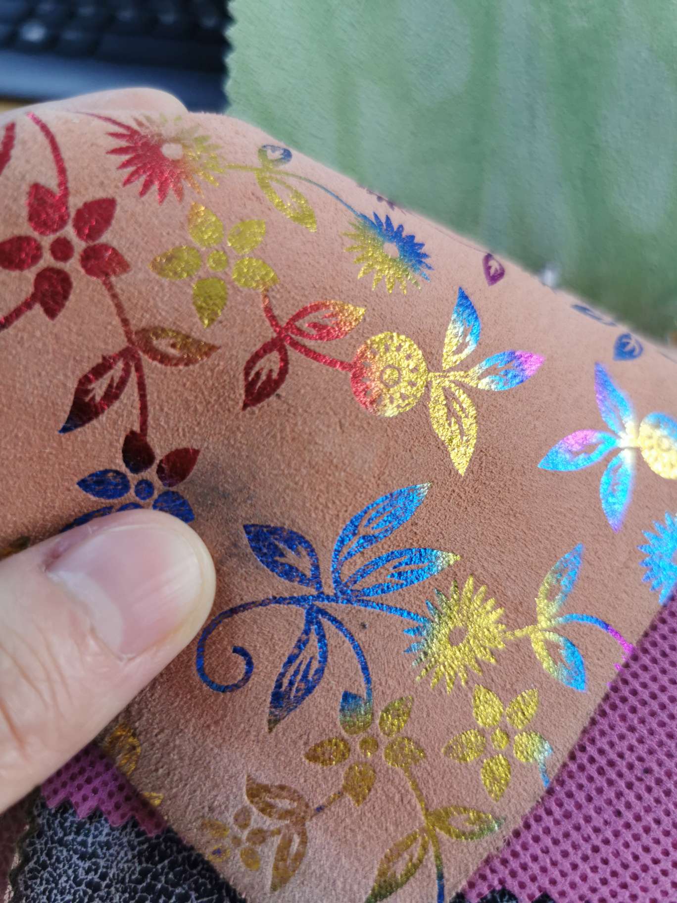 牛皮贴彩晶膜详情图1