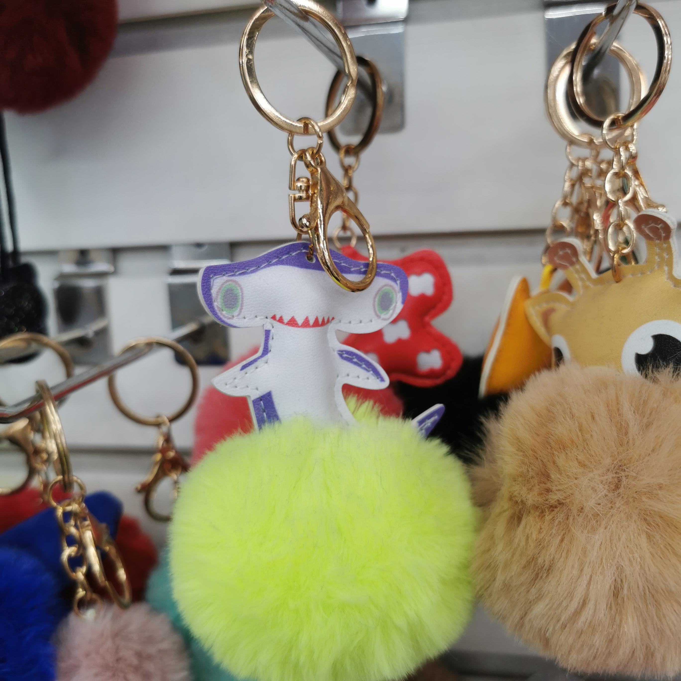 Creative Pu Shark Hairball Keychain Cute Cartoon Shark Plush Doll Toy Bag Pendant Female