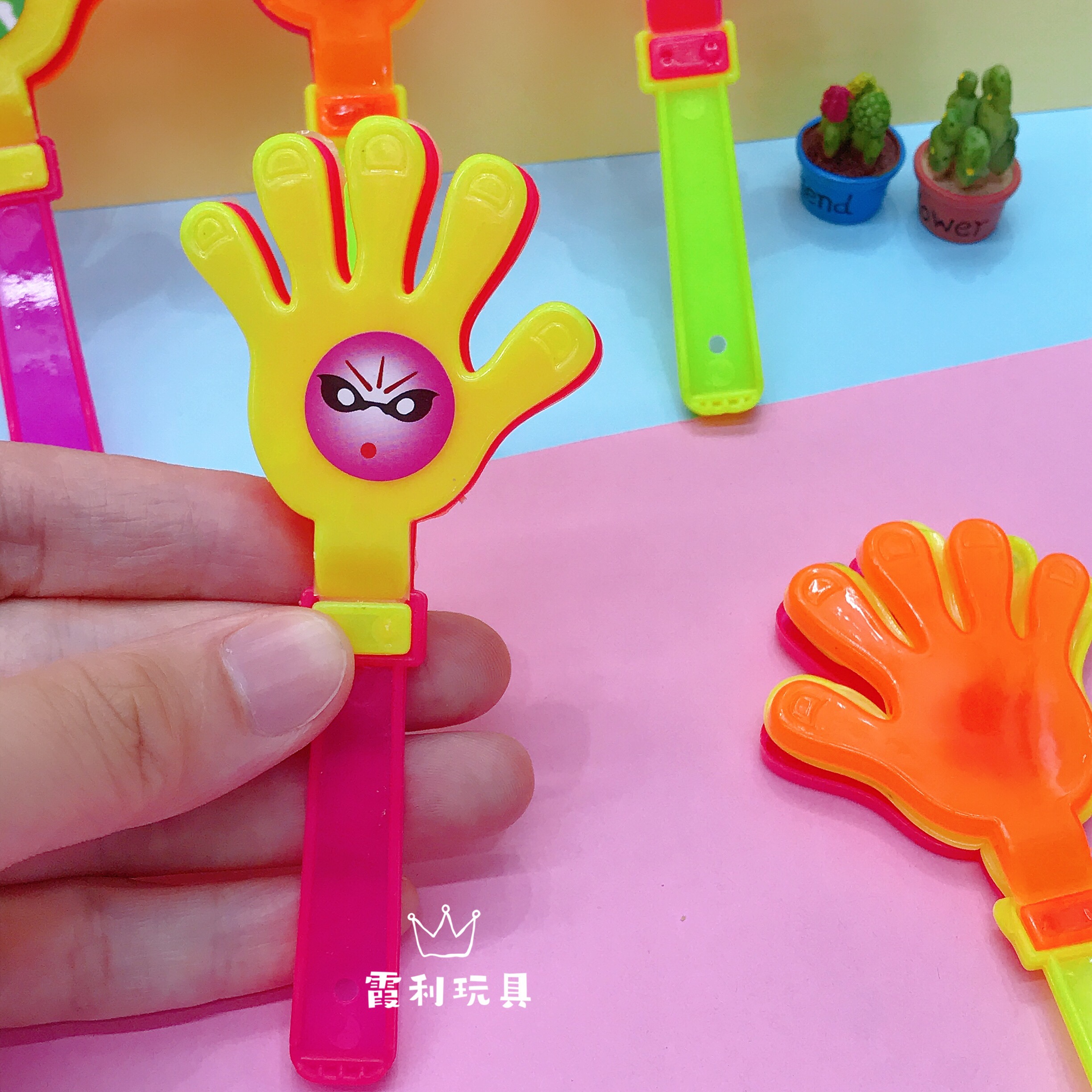 Little Hands clap children's plastic toy giveaway party Specification image