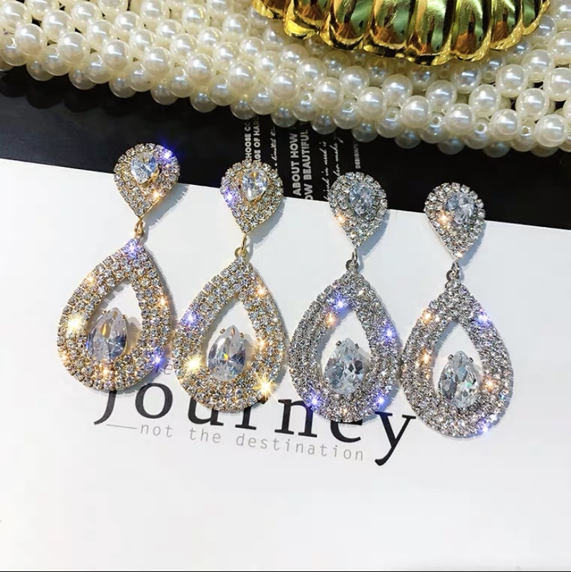 Earrings 450