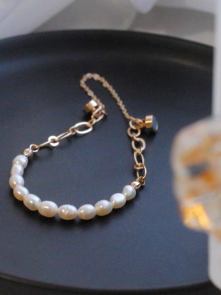 Pearl bracelet for women, high-end, niche retro chain magnetic clasp, new Jieya steel decoration detail image 1
