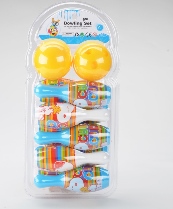 Extra-large bowling balls, ball toys, children's tactile balls, sensory integration training plastic balls, indoor home parent-child sports 08-829 Application Scenario