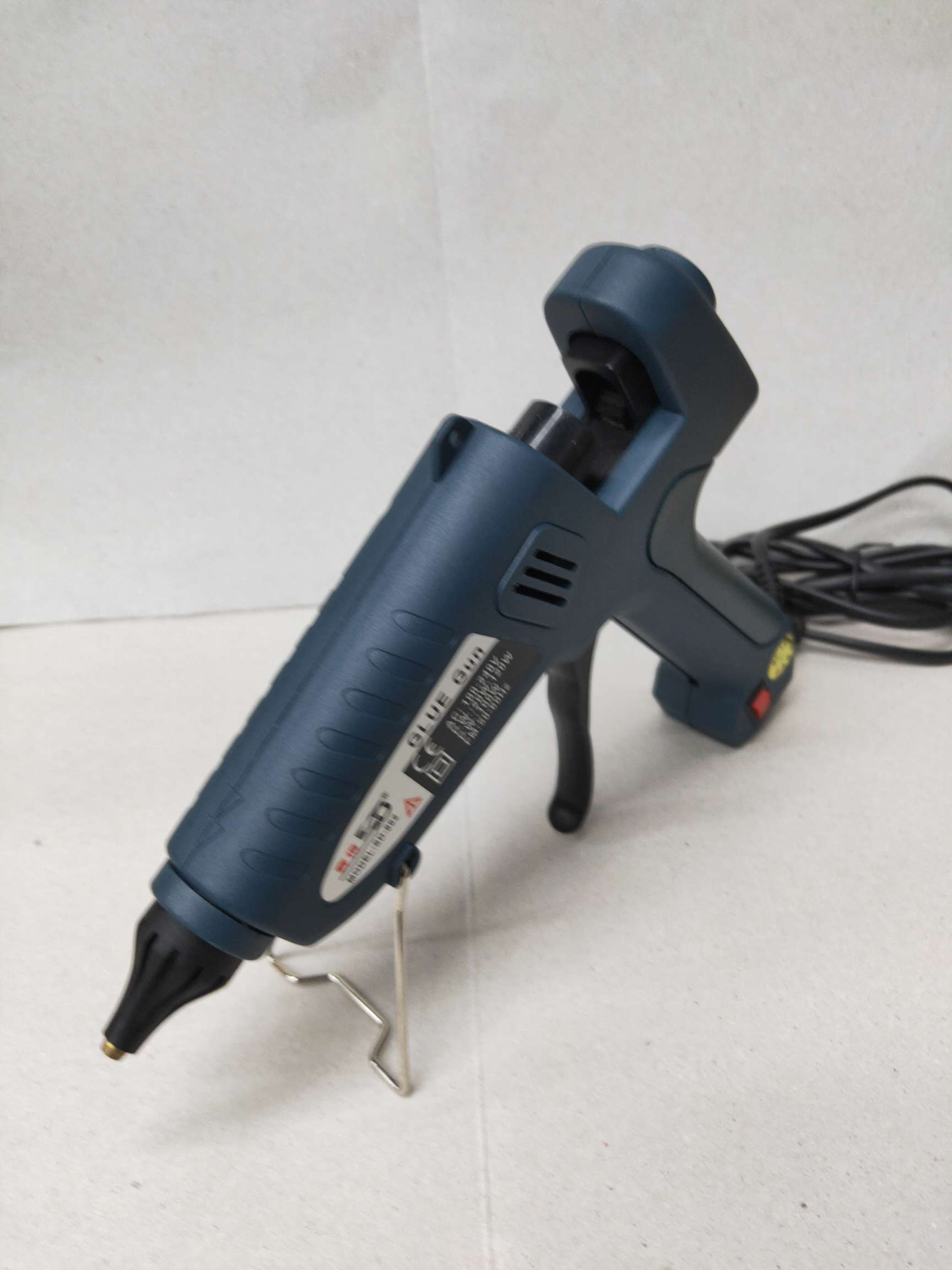 鼎力德热熔胶棒682-SD-862灰兰100w大枪一件36个白底实物图