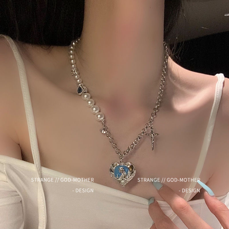 春季蝴蝶项链女chok轻奢小众2021年新款网红锁骨链设计感颈链甜酷风2021新款项链女夏小众拼接 insAS蝴蝶锁产品图