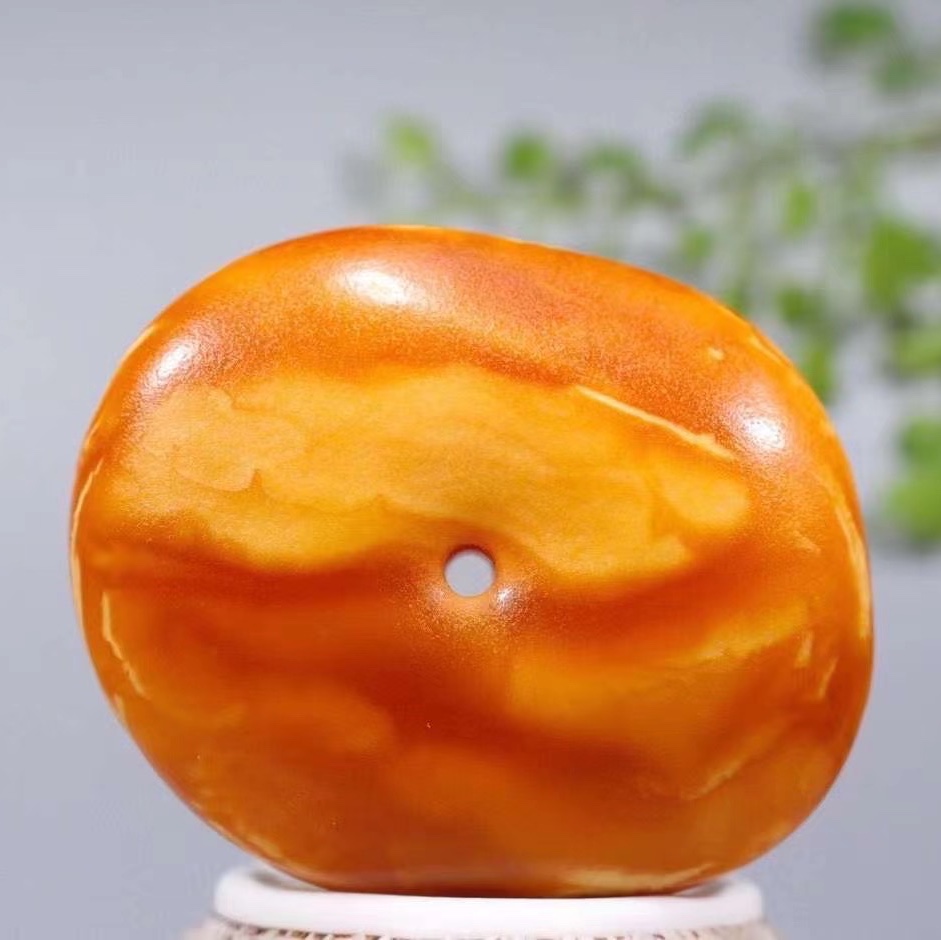 Old flower wax buckle