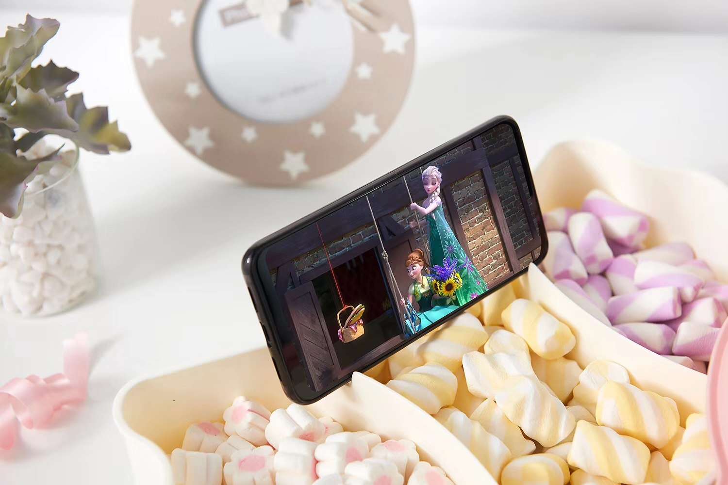 货号:6167
甜心🎀糖果盒
增加了手机支架的功能,可以边煲电视剧,边吃小零食哦(´-ω-`)少女心十足的一款详情图2