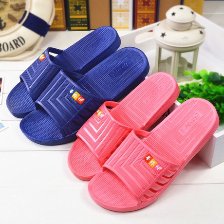 Slippers 97 full figure