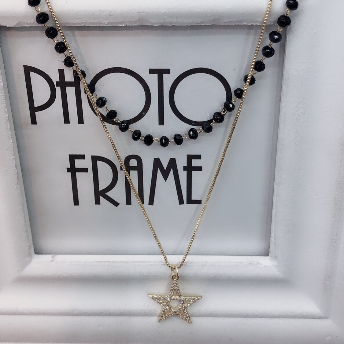 22 Necklaces made of k gold