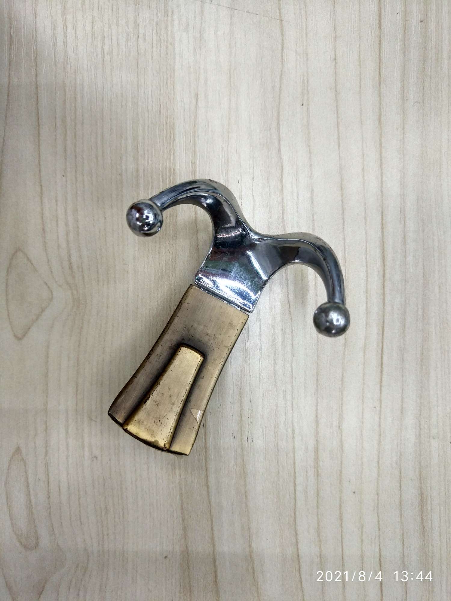 分体双钩红古衣钩产品图