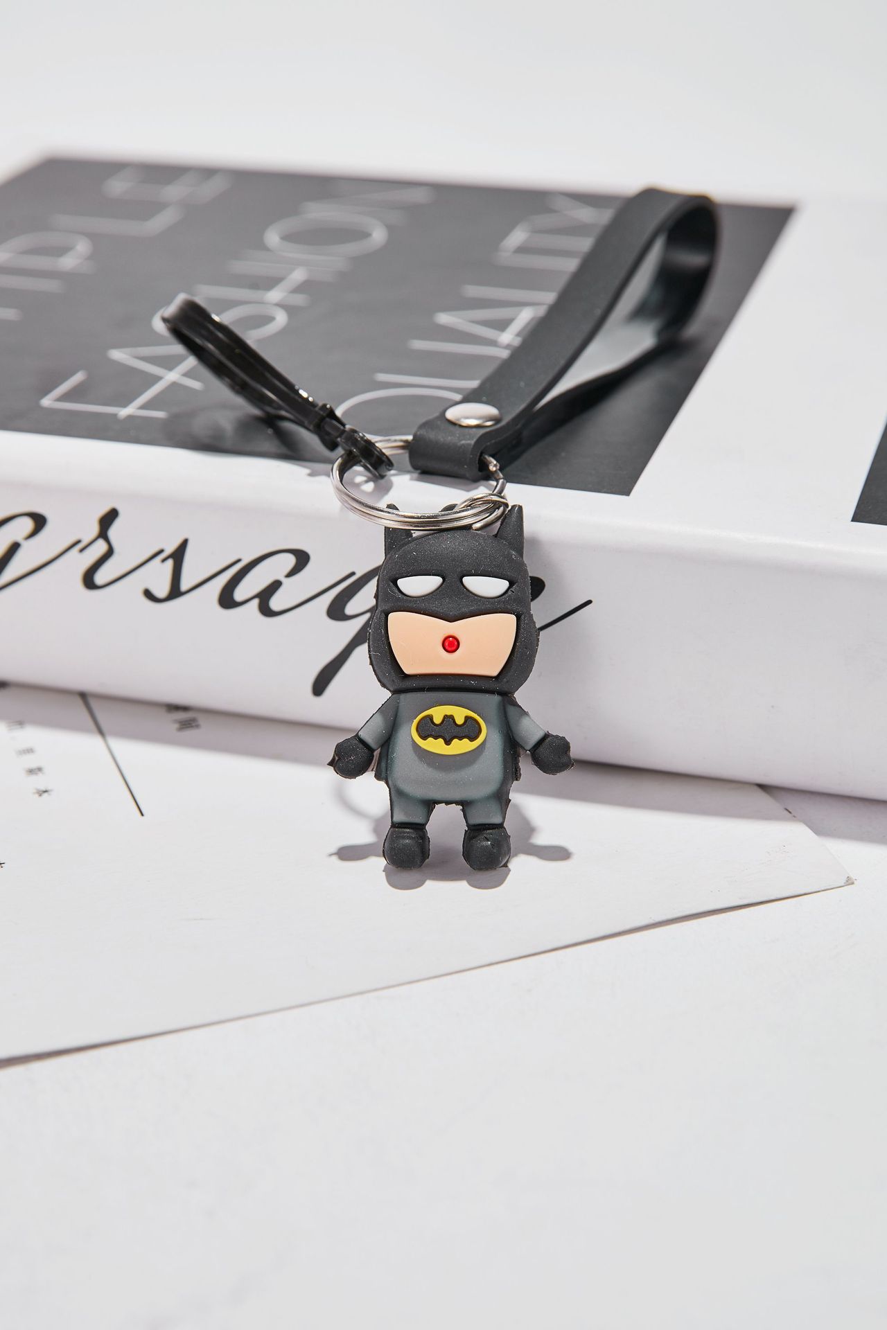 FLY536 Gift, popular toys, Batman pendants, Batman keychains, Hero Batman silicone figurines Specification image