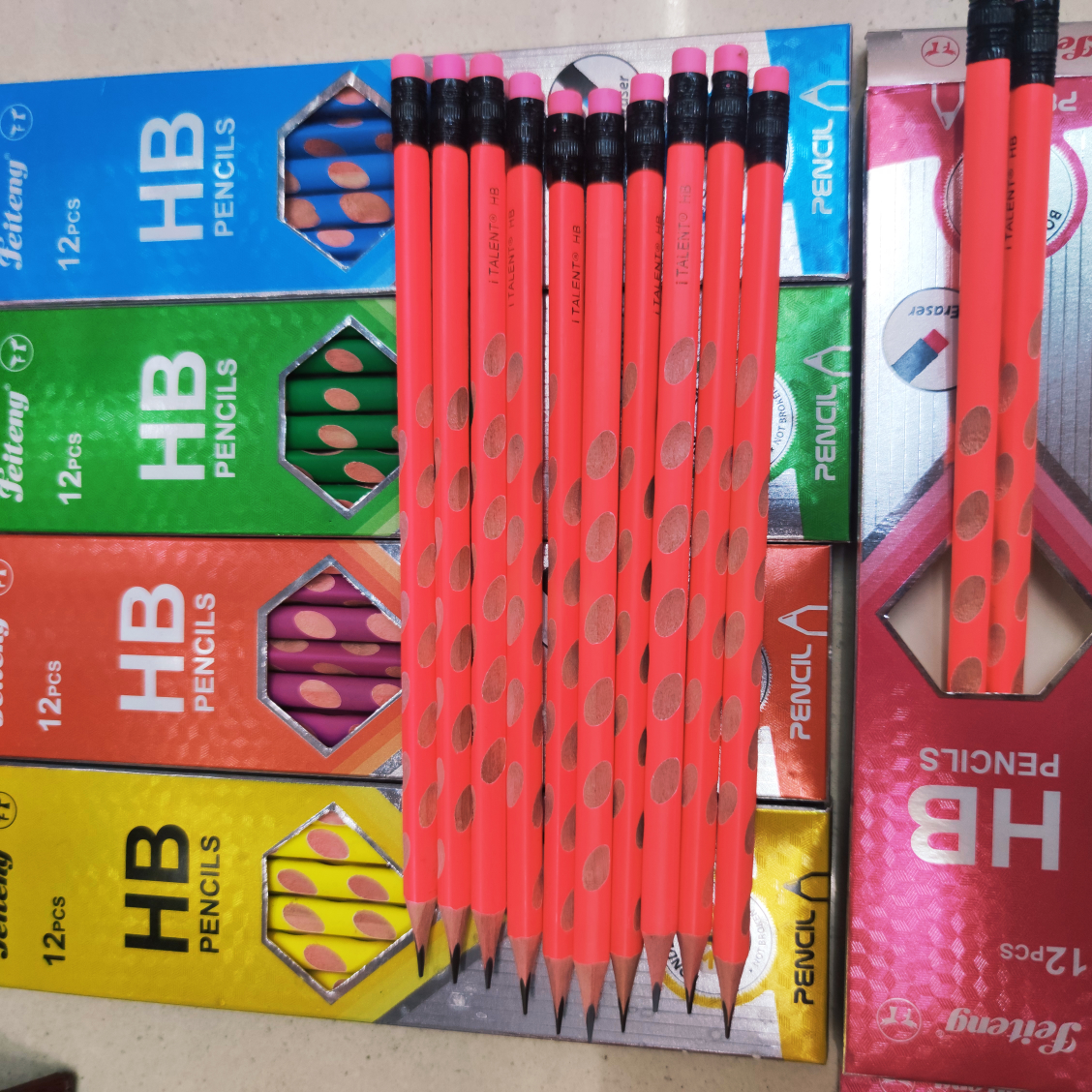 FT一100HB铅笔安全无毒学生学习用品原木小学生写字