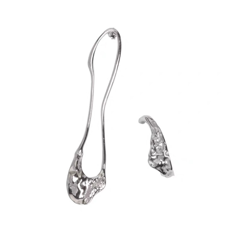 Special earrings