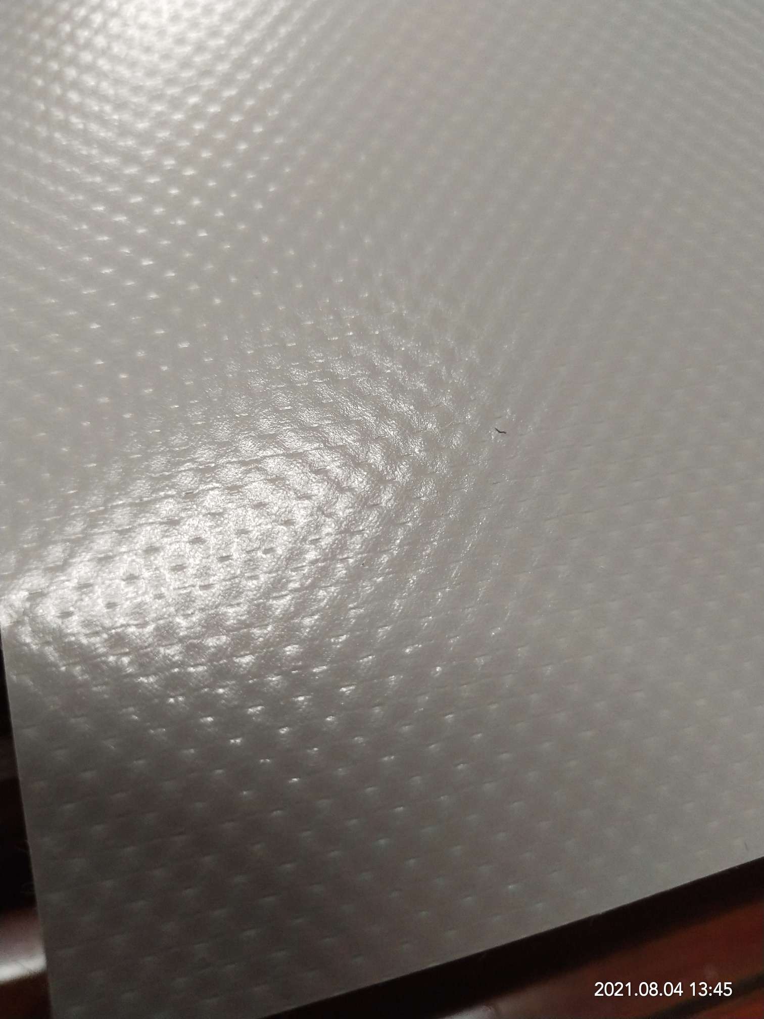 优质亚光灰色PVC夹网布   箱包布  适用于各种卷帘门  各种工具包  各种箱包袋专用面料详情图7