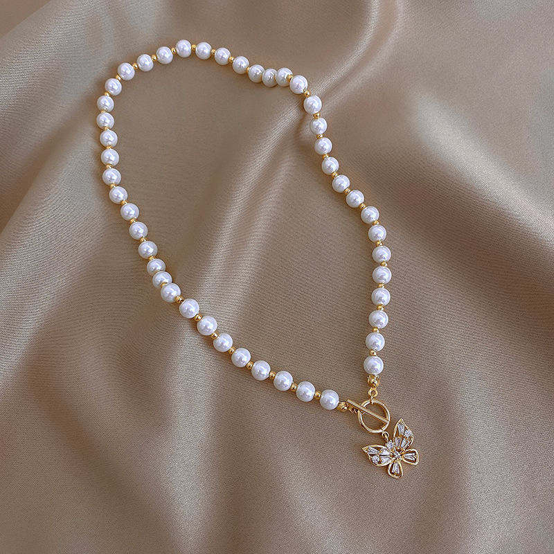 17 - Fashionable letter pearl necklace, light luxury, niche and high-end feel, collarbone chain, Korean style, cold style, Internet celebrity necklace for women