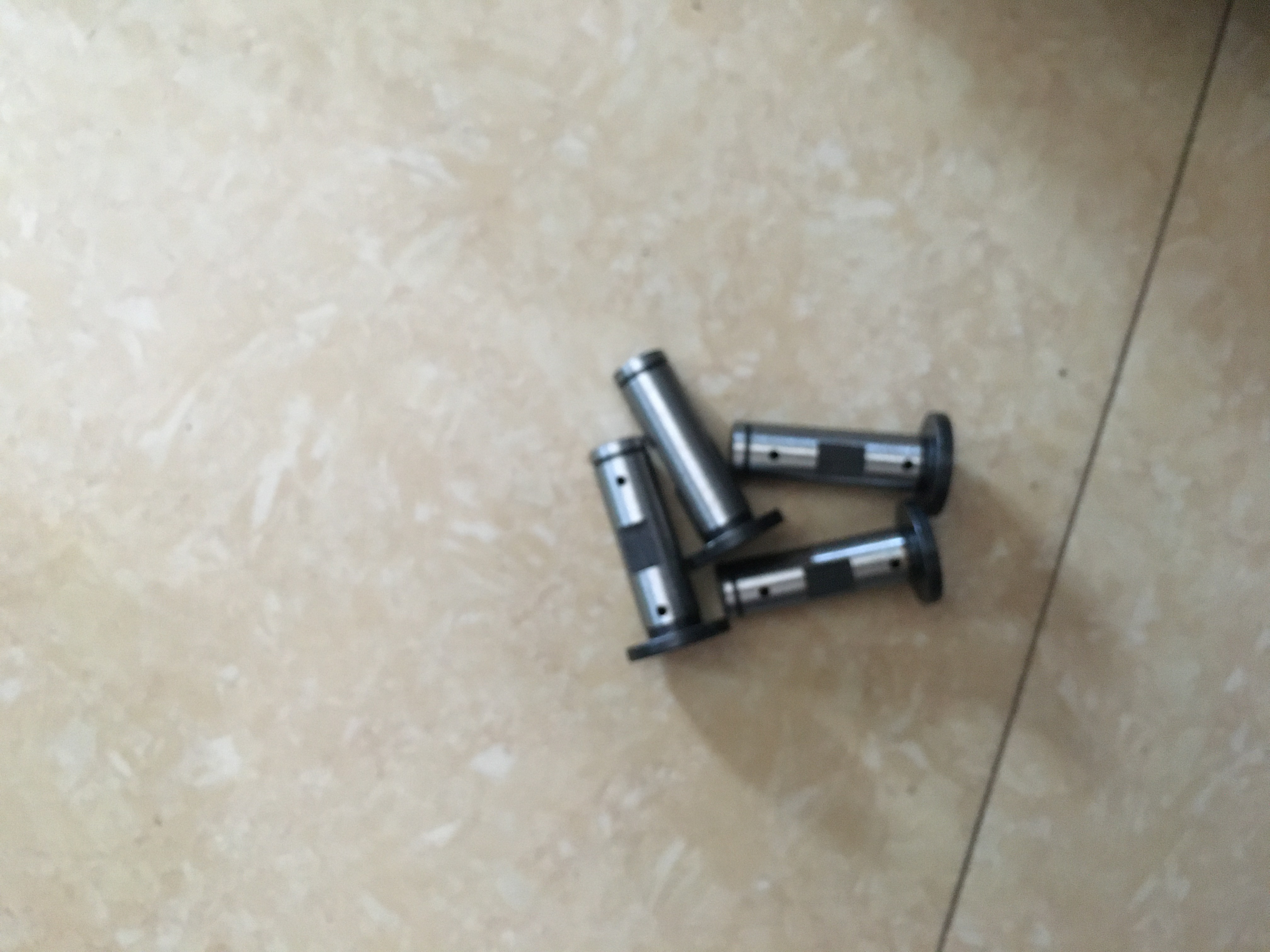 同步车/照明/熨斗蒸汽管/老式电熨斗/绣花机针产品图