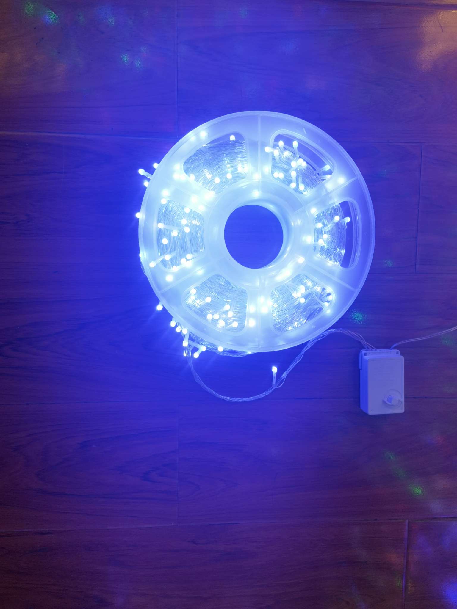 100 Meters 9V Super Bright Light 540 Heads, Each Piece 20 Volumes, Can Do A Variety Of Colors 11 Application Scenario
