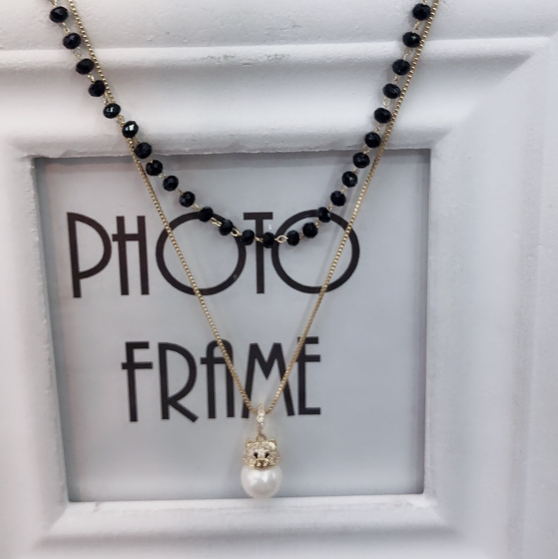 10 Necklaces in k gold