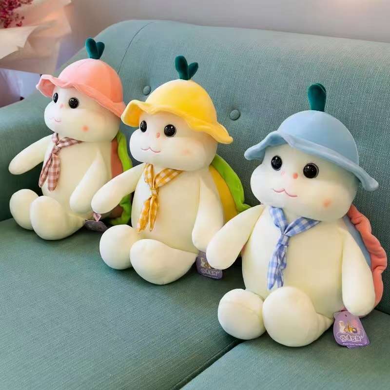 وقطة صغيرة محملة بلعبة صغيرة محشوة بالفرو طولها 25 سنتيمتر Item Picture