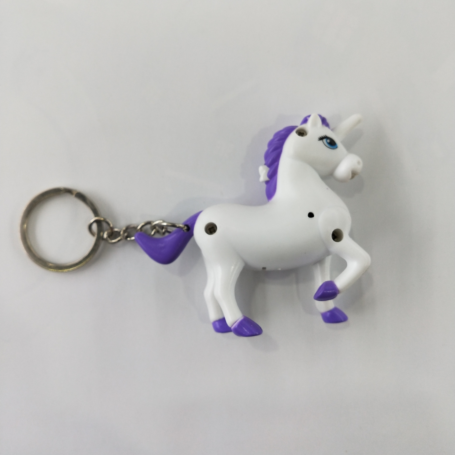 Wholesale of Jianqing No.1 Unicorn LED light-emitting and sound-producing keychains, pendants and accessories