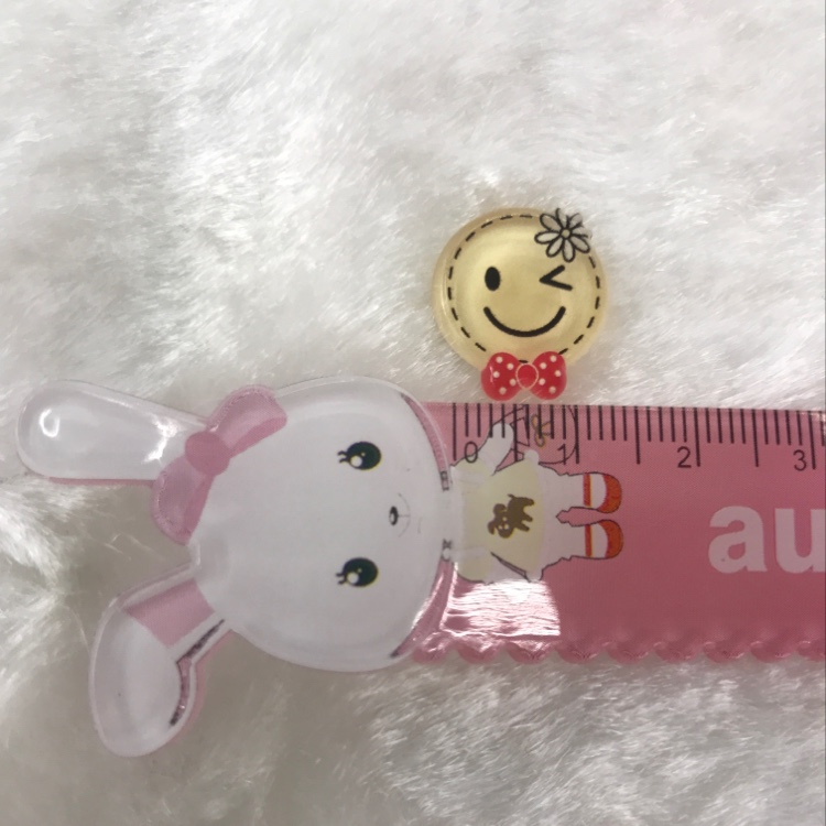 ins cute girls wearing small flowers with smiling faces are sold directly by the manufacturer with big discounts and quality guaranteed details Picture