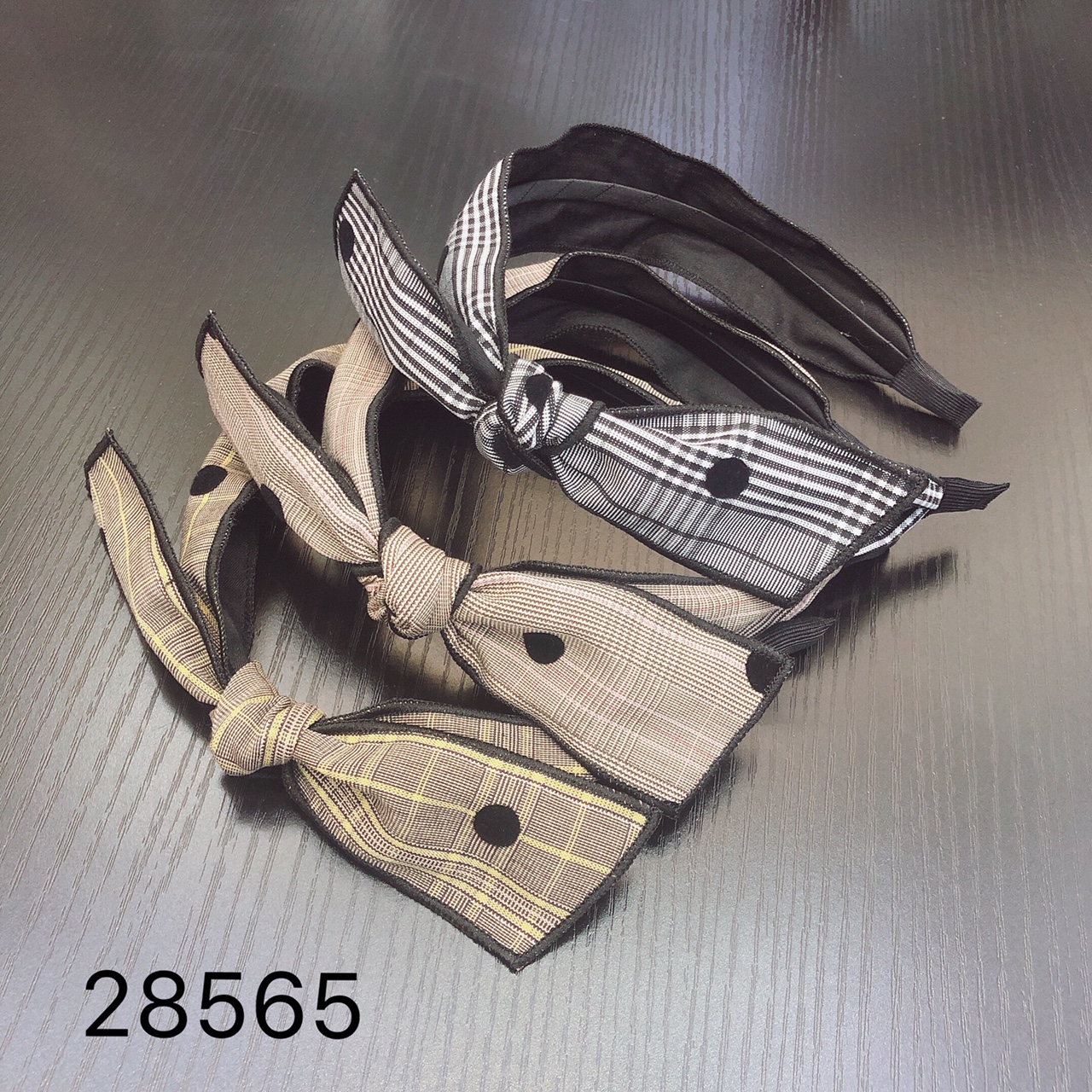 Hot-selling new hair accessories: Fashionable and versatile, simple hair band, elegant hair band, Korean-style hand-knotted fabric hair band, hair band 28565