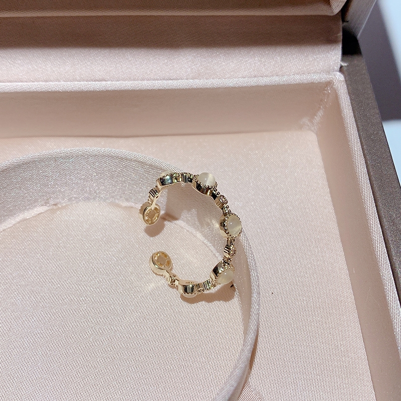 Cat's eye stone ins simple and cold style open ring, a fashionable, individual and niche design index finger ring jewelry for female Internet celebrities