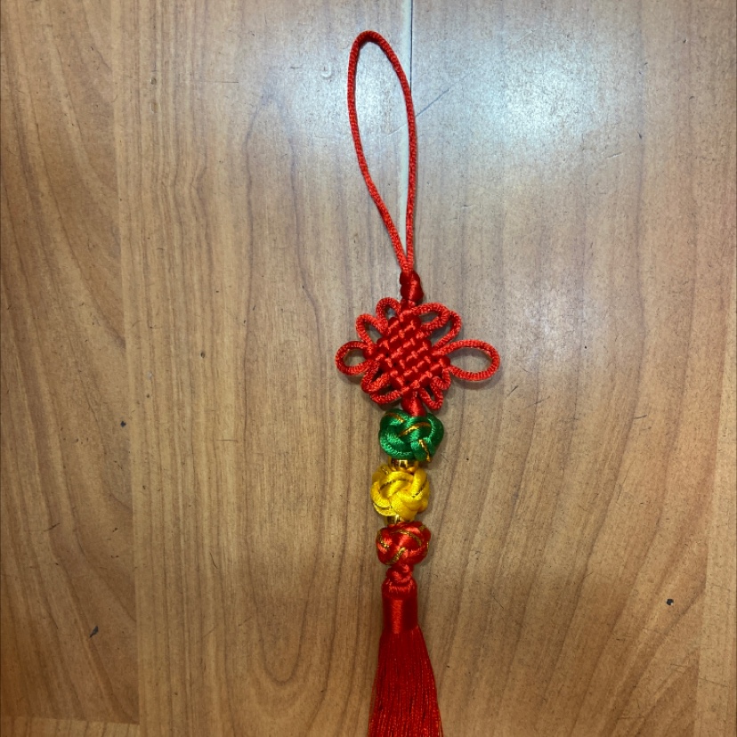R6 red knot hanging three-color ball