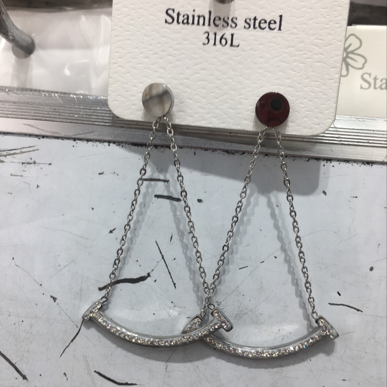 Moon bend bend earth new earring stud source manufacturers fast hand live Tiktok preferred.
