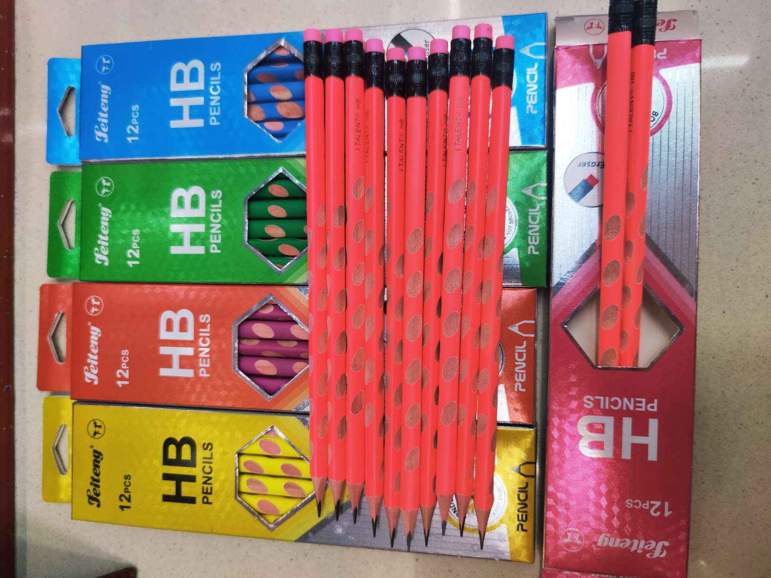 FT一100HB铅笔安全无毒学生学习用品原木小学生写字细节图