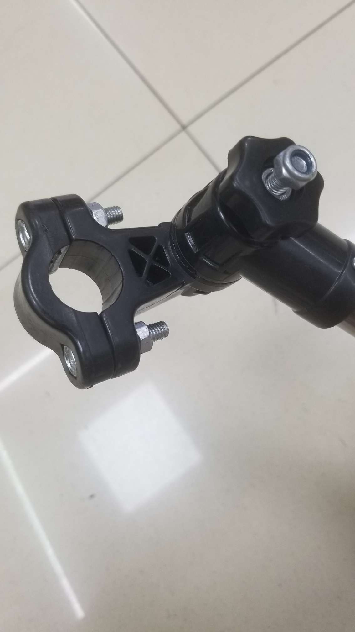 雨伞支架，轮椅雨伞支架，自行车伞架详情图1