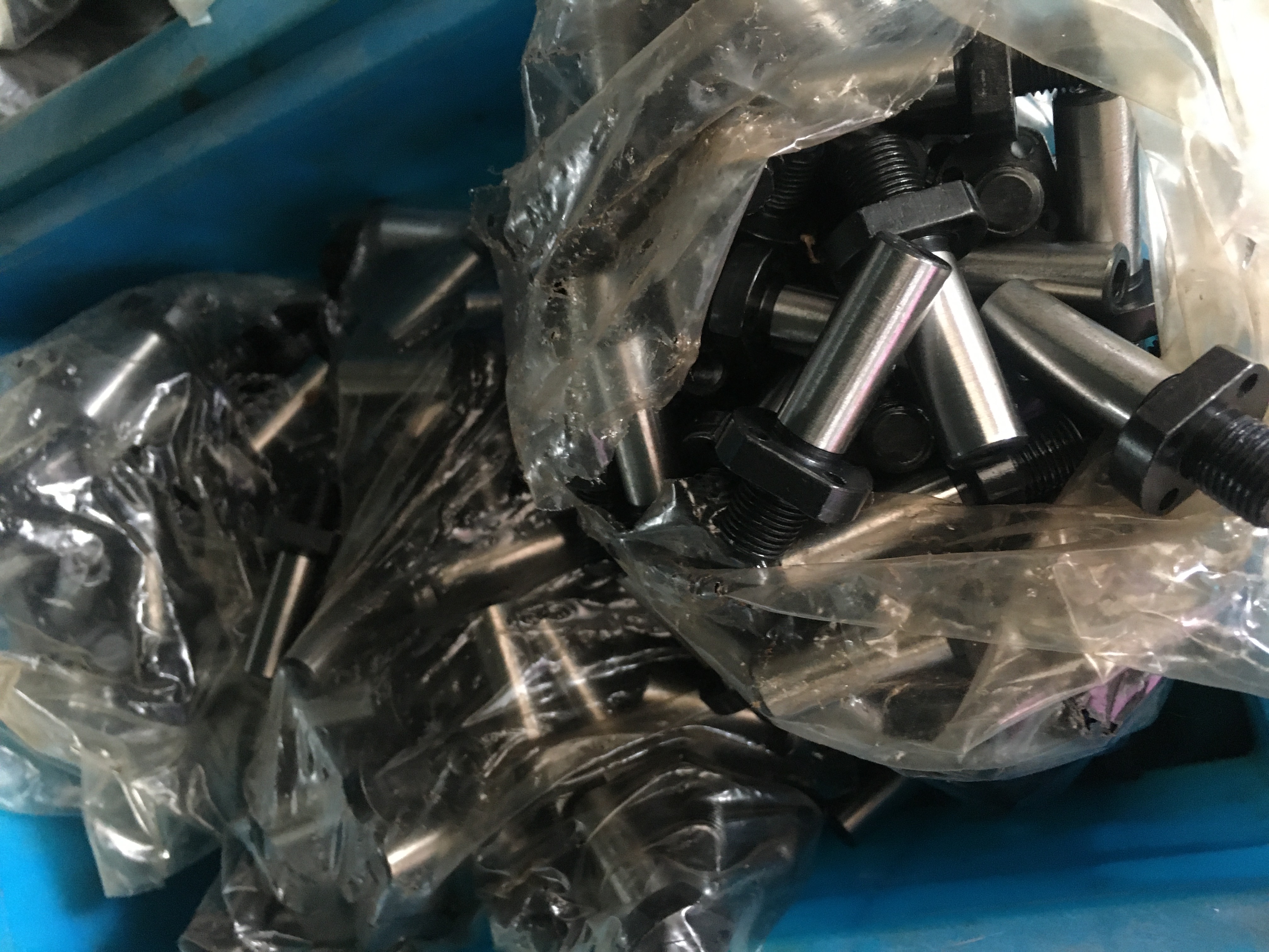 针织配件/缝纫机配件/王照白底实物图